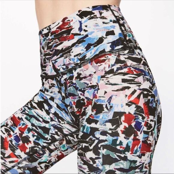 Lululemon Wunder Under Hi-Rise Leggings Size 4 - Picture 3 of 9